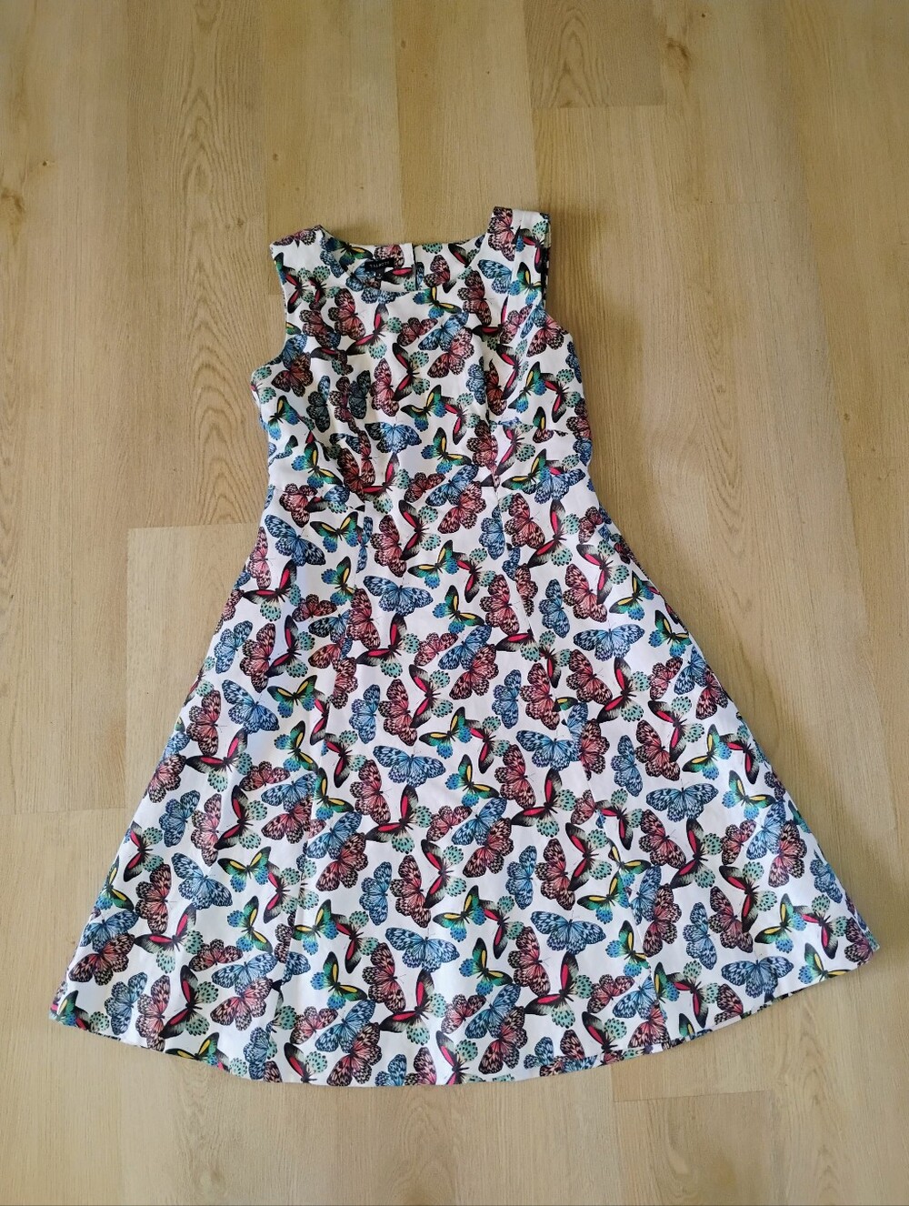 Talbots White Cotton Linen Blend Dress with Multicolor Butterfly Print